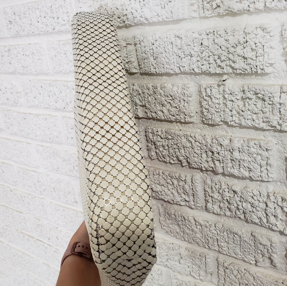 Vintage 1920's Whiting & Davis Co White Mesh Purse - Picture 7 of 9
